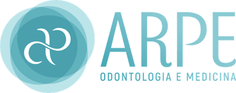 Logo ARPE Odontologia e Medicina, cliente da Adverta